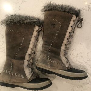 Sorel Joan of Arc boots